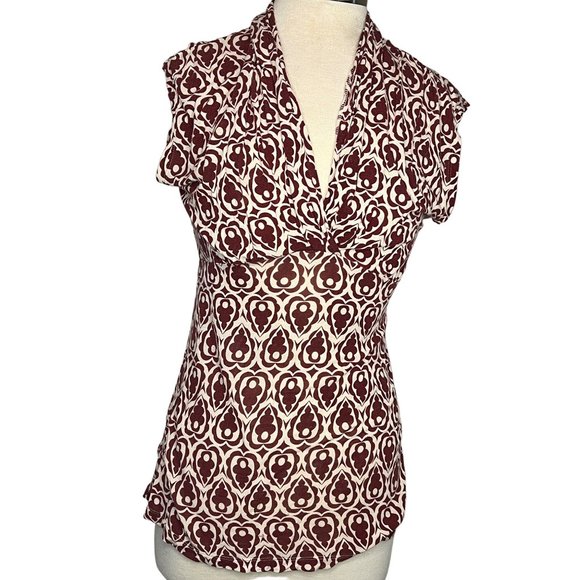 Banana Republic Tops - Banana Republic Women's Top Size Small Stretch Sleeveless V Neck Rusty Red and W